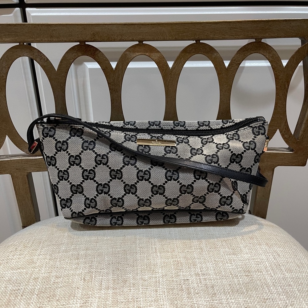 GUCCI Pochette Bag Boat GG Monogram